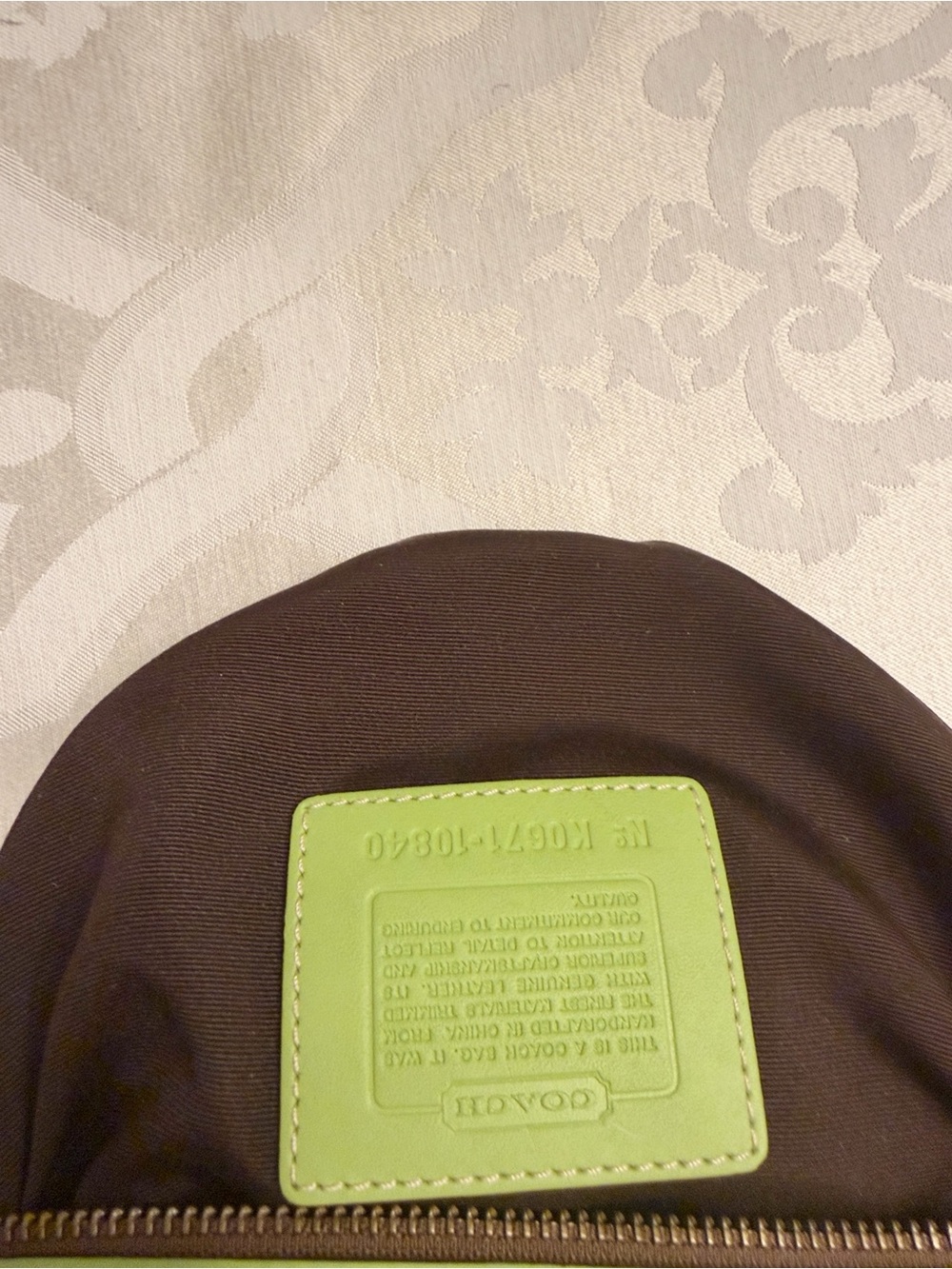 Coach VINTAGE Tan Signature Canvas Swingback Bag with Leather Lime Trim - Picture 10 of 10